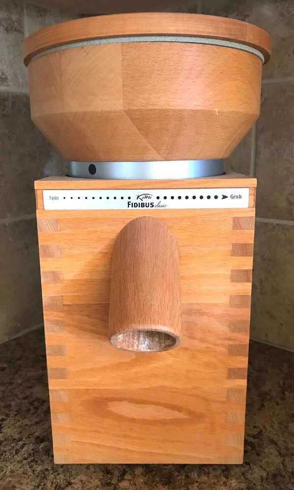 Using the Komo grain mill to grind your own grain