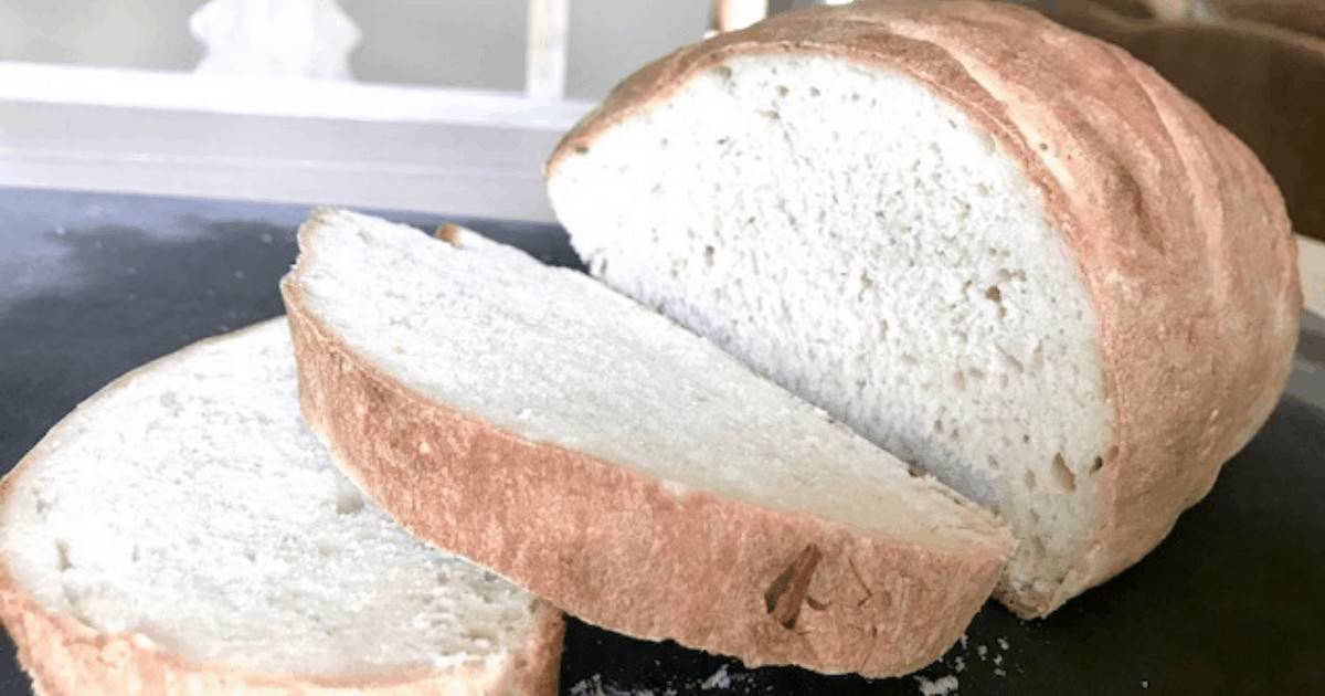 Crusty French Bread Recipe That's Easy For Beginners (Only Takes An Hour!)